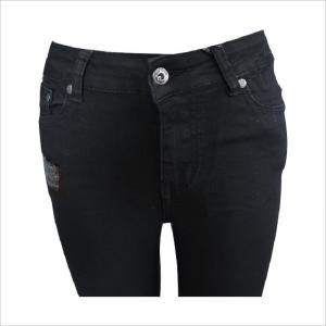 μόδα σχισμένο γόνατο κοκαλιάρικο τζιν