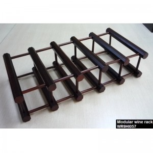 10 μπουκάλι κρασί στο μαόνι