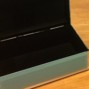 Ξύλινο κουτί κοσμήματος από γυαλί