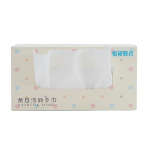 Ο καθαρισμός προσώπου μίας χρήσης σκουπίζει