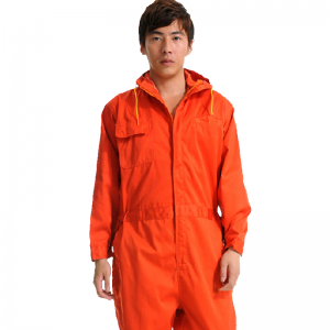 Εξατομίκευση ειδών ένδυσης σε διάφορους σημαντικούς παράγοντες που επηρεάζουν την τιμή