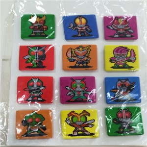 Κίνα Εργοστάσιο Tinplate Button Metal Badge Badge με πολύχρωμο σήμα λογότυπου