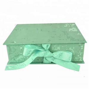 προσαρμοσμένη πολυτέλεια λευκό μαύρο αναδίπλωση μαγνητική συσκευασία δώρου συσκευασία δώρου με τόξο για κολιέ κοσμήματα κοσμήμ...