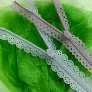 Αόρατο φερμουάρ με ταινία δαντέλας με μοτίβο 12