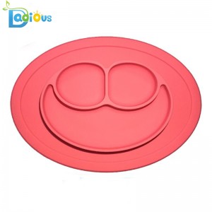 Amazon Hot Sale Μωρό One-Piece σιλικόνης Placemat ασφαλές παιδί αναρρόφησης πλάκα
