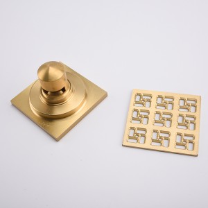 Μικρή αποχέτευση ντους στην επιφάνεια του σκυροδέματος