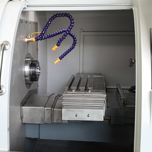 Με 2pcs συλλέγουν μεταλλικά τσοκ οριζόντια τόρνο CNC ένα χρόνο μετά από την υπηρεσία πώλησης