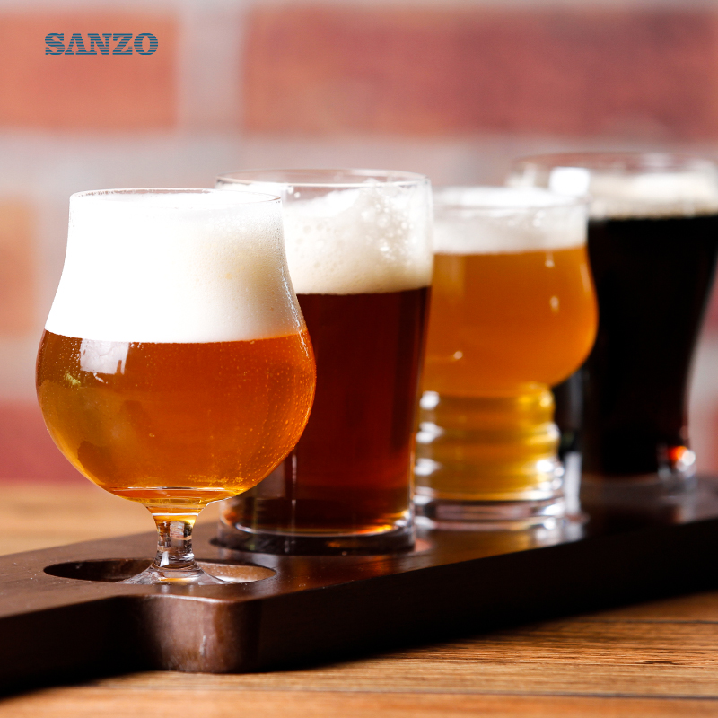 Γυαλί από γυαλί από γυαλί Sanzo Beer Εξατομικευμένες γυάλινες μπύρες Pilsner