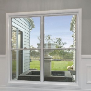 DOUBLE HUNG WINDOWS UPVC & Αλουμίνιο