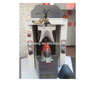 διαμορφώνοντας τα παπούτσια που διαμορφώνουν την ανώτερη μηχανή πτύχωσης πώματος