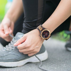 Νέα Προϊόντα Προσαρμοσμένο ρολόι καρπό λογότυπων για τους άνδρες ξύλινο ρολόι ξύλο