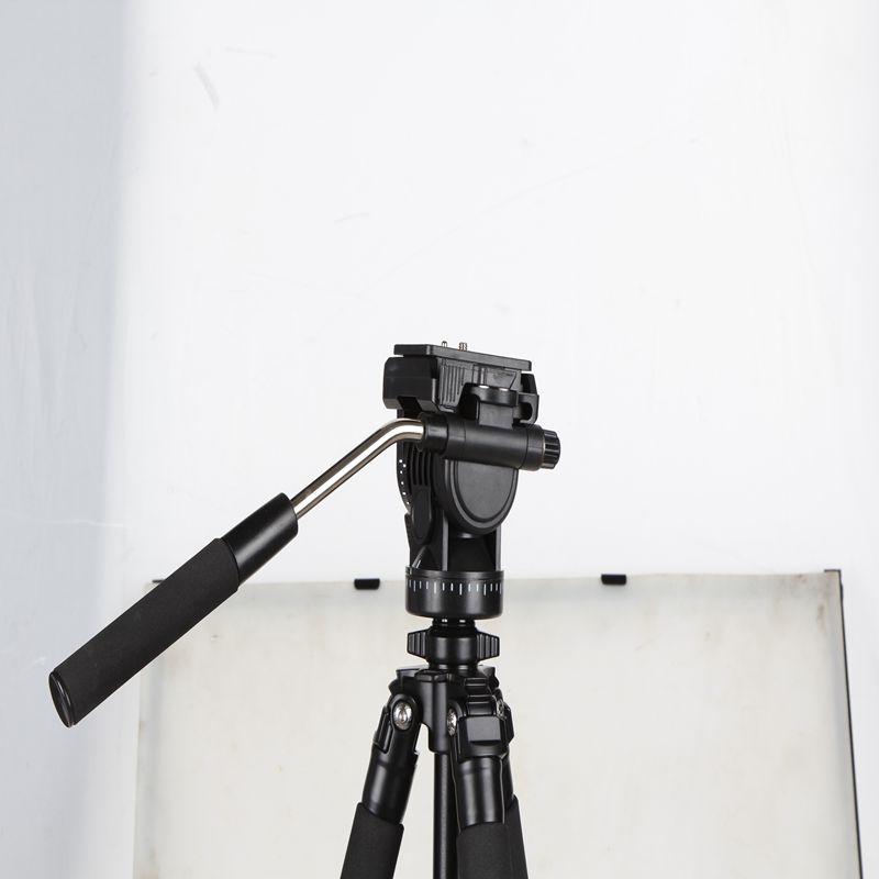 Τρίποδο φωτογραφικής μηχανής Kingjoy VT-1200 με 1/4 