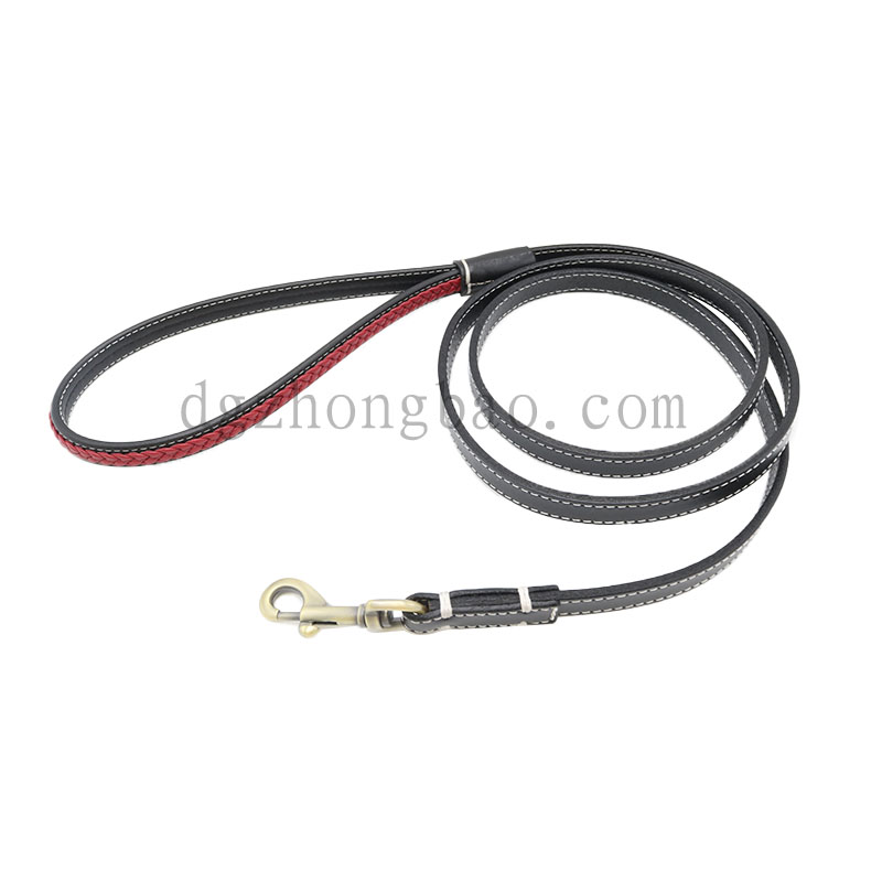 Μοναδικό μαύρο δερμάτινο λουρί για δέρματα για σκύλους