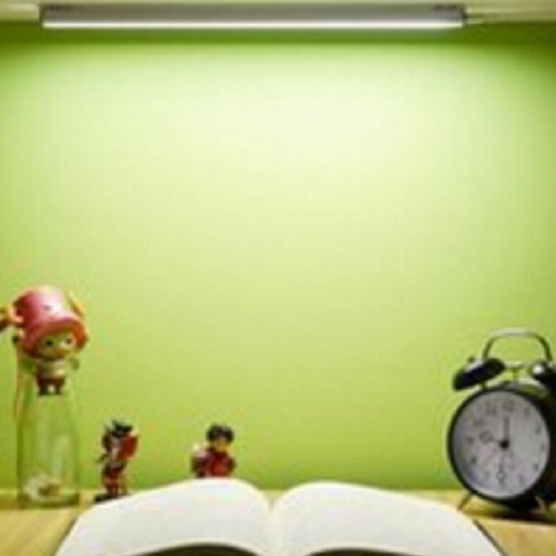 102 φορτιστής USB LED LAMP LED για την ανάγνωση λαμπτήρων ανάγνωσης 652922·μαγνητικός σίδηρος εγκατεστημένος σε μολύβδινο ανάγλυφο