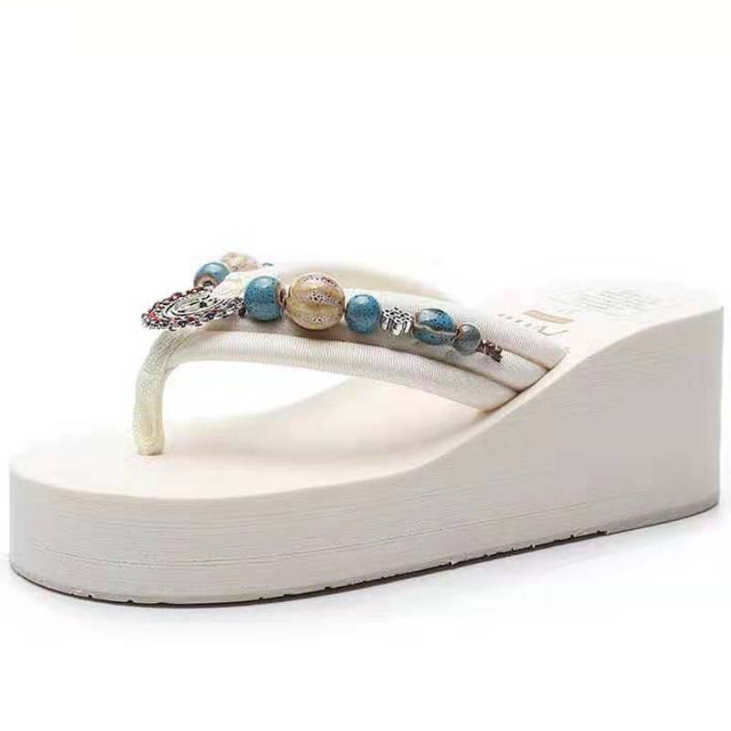 EVA κρύψου τακούνια