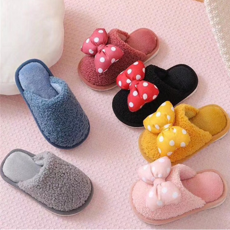 Παιδική εσωτερική γούνινη παντόφλα