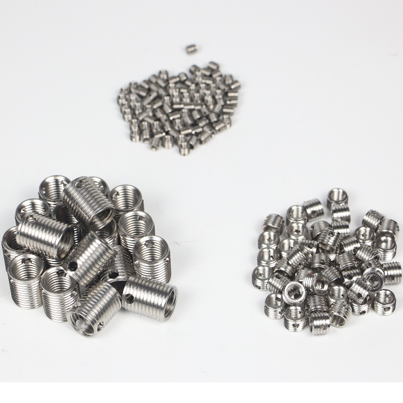 308 000 100.500 308 M10 * 1.5 * 14 * 1.5 * 16L αυτοκόλλητα ένθετα με τρύπες χωρίς φτερά 500K αποθέματος