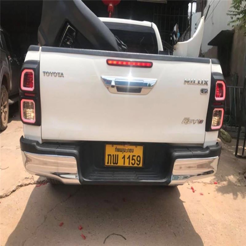 Οπίσθια κάλυψη για Toyota Revo/ Hilux 2015~2018,φανός πέδησης για την Toyota Revo/ Hilux 2015~2018