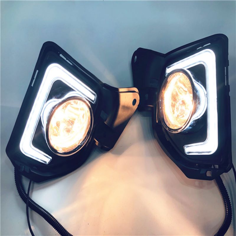 Νυχτερινό φως για την Toyota Hiace, λάμψη για την Toyota Hiace 2014~2018 DRL