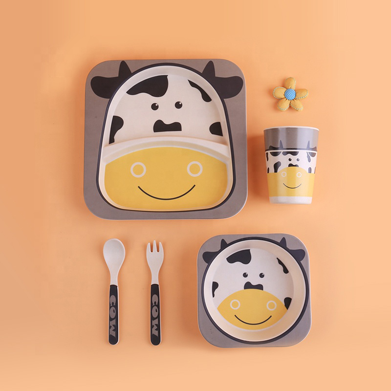 Οικοφιλικά παιδιά επιτραπέζια σκεύη χαριτωμένο σχέδιο καρτούν παιδιά μαχαιροπήρουνα από μπαμπού