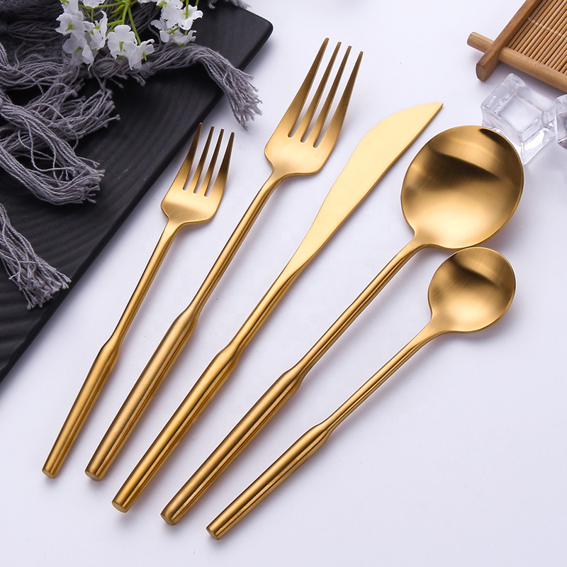 Τιτανίου χρυσού επιχρίσματος Brass Flatware Matt Fine Metal Fork Spoon Knife Matte Gold Cutlery