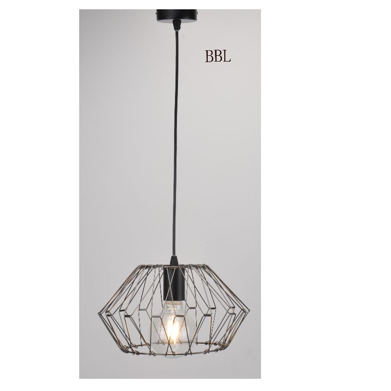 Κρεμαστό φωτιστικό με μεγάλη σκιά DIY