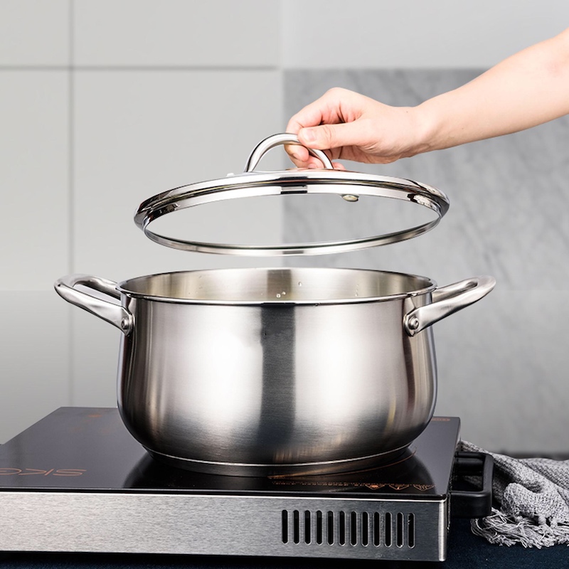 κατσαρόλα με καπάκι