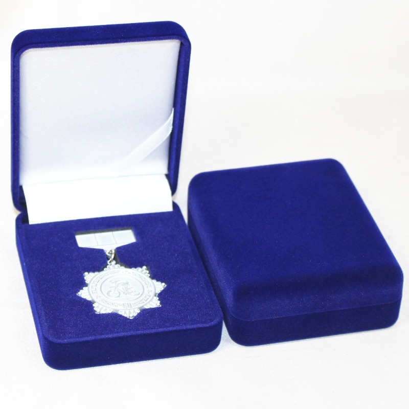 Αντικείμενο D-26 στρογγυλό σχήμα Velvet Box για νόμισμα, κολιέ και σήμα, mm.75*95*32mm, βάρη περίπου 65g