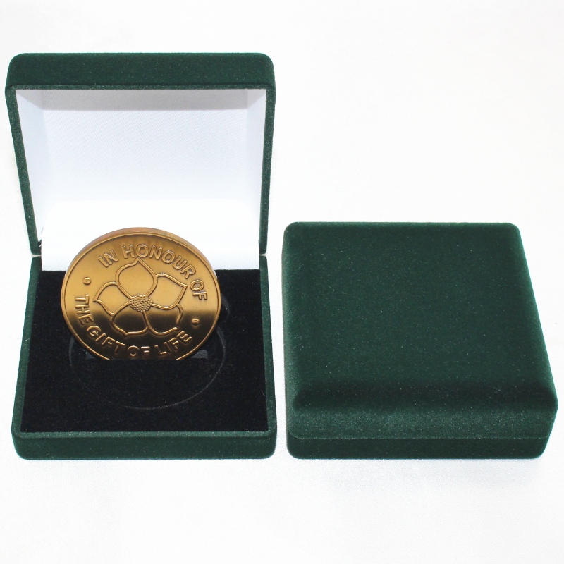 Item D-33S round shape Velvet Box for coin, medal & badge, mm. 80*80*30, weights about 65g