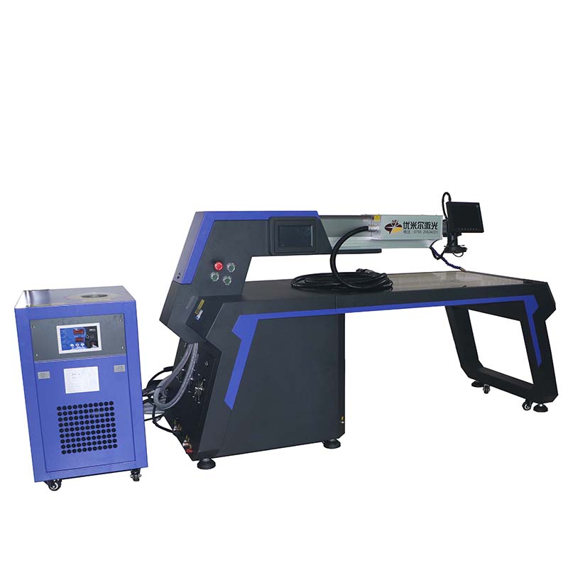 Ανοξείδωτο γαλβανισμένο φύλλο υπαίθριων οδηγήσεων σημαδιών διαφημίσεων Διαφήμιση χειρός YAG κανάλι επιστολή συγκόλλησης λέιζερ