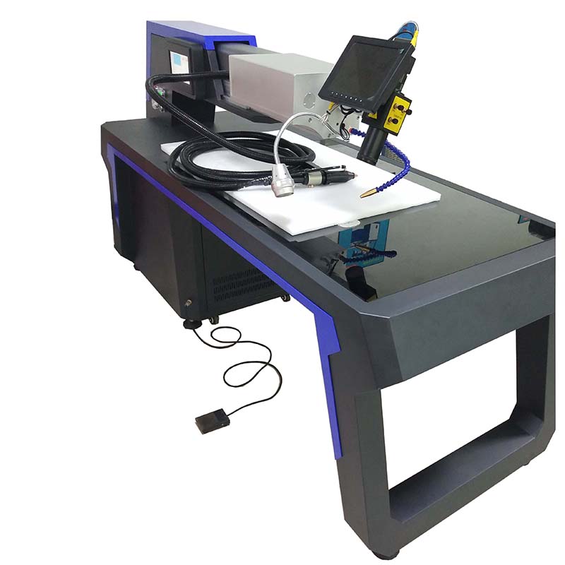 Ανοξείδωτο γαλβανισμένο φύλλο υπαίθριων οδηγήσεων σημαδιών διαφημίσεων Διαφήμιση χειρός YAG κανάλι επιστολή συγκόλλησης λέιζερ