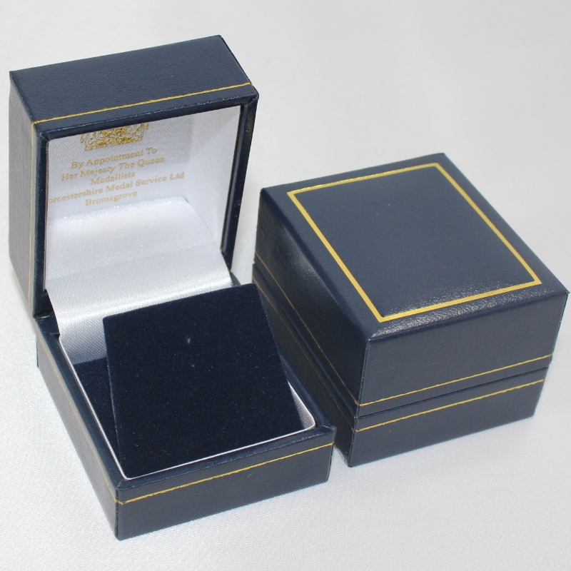 Αντικείμενο V-07 τετραγωνικό πλαστικό κουτί καλυπτόμενο από χαρτί Learestte για διάμετρο 25-30 mm νόμισμα, σήμα, δαχτυλίδι κ.λπ. mm.46*53*38, βάρ...