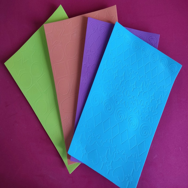 αυτοκόλλητα σχήματος αφρού