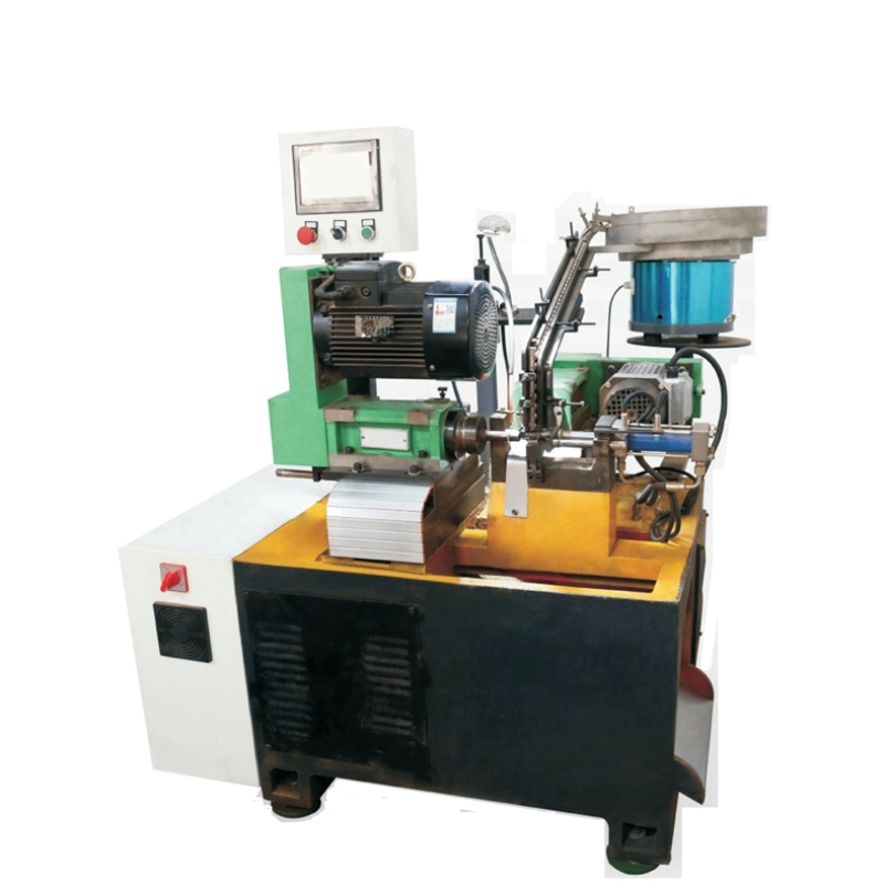 Αυτόματο μηχάνημα γεώτρησης