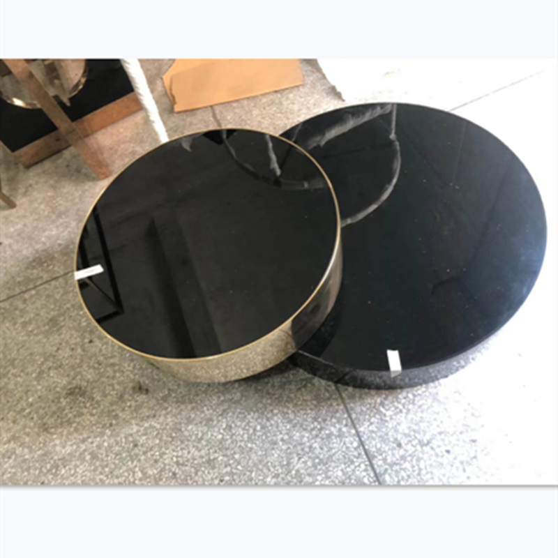 Ανοξείδωτο ατσάλι και μάρμαρο με τραπεζάκι