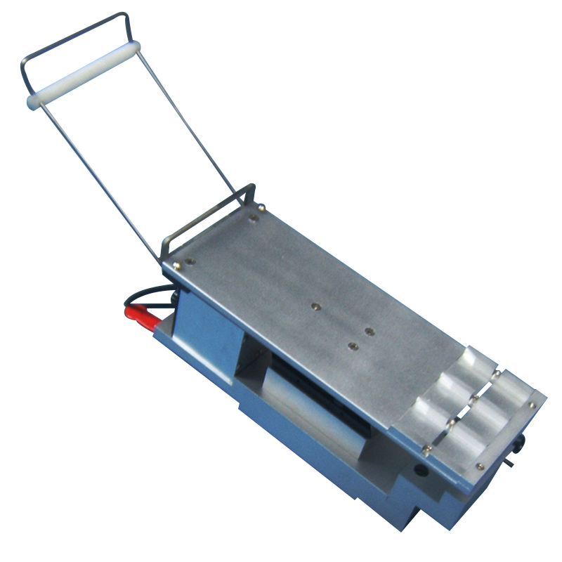 Τροφοδότης ραβδιών JUKI