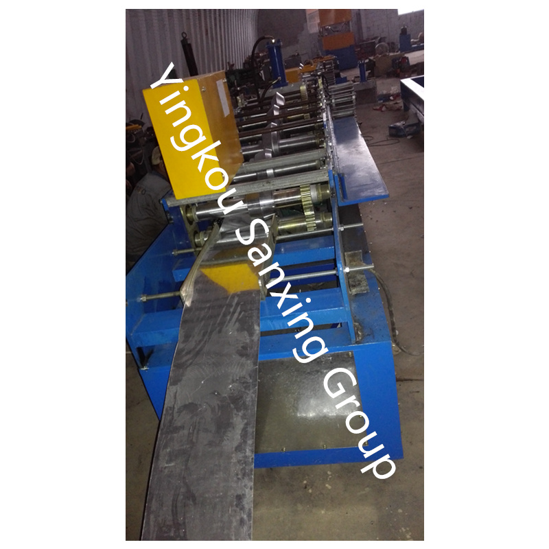 Μηχανή κάμψης τοίχων Gable