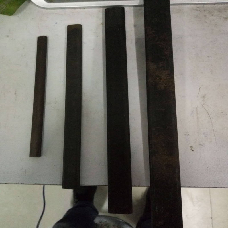 Η επίπεδη στρογγυλή γροθιά και η ηλεκτρική γροθιά είναι κατάλληλες για τη γραμμή διάτρησης όλων των ειδών κινητήρων