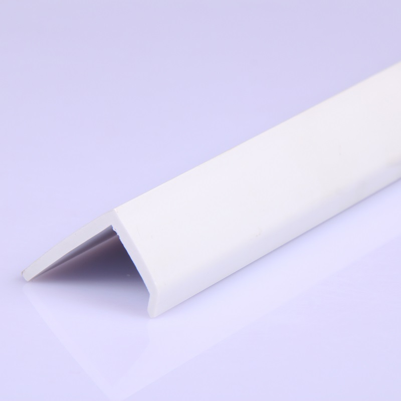 Προσαρμοσμένο προφίλ πλαστικής επένδυσης PVC σε σχήμα L με υψηλή ποιότητα σε χαμηλή τιμή