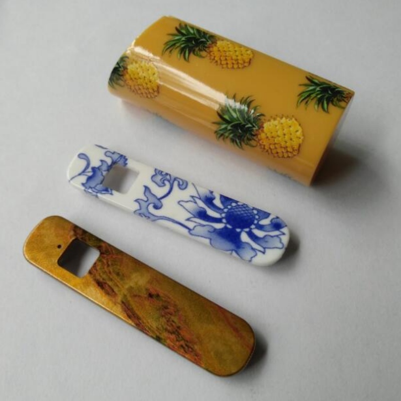 Σωλήνα με κραγιόν