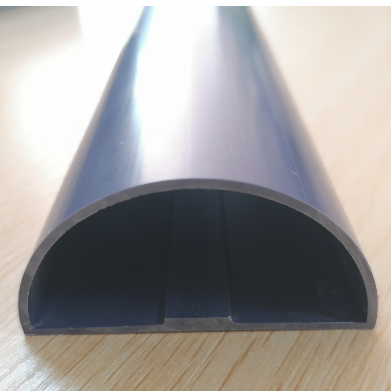 Καμπυλωμένο πλαστικό σχήμα καναλιού ημικυκλικού σωλήνα σε σχήμα PVC D