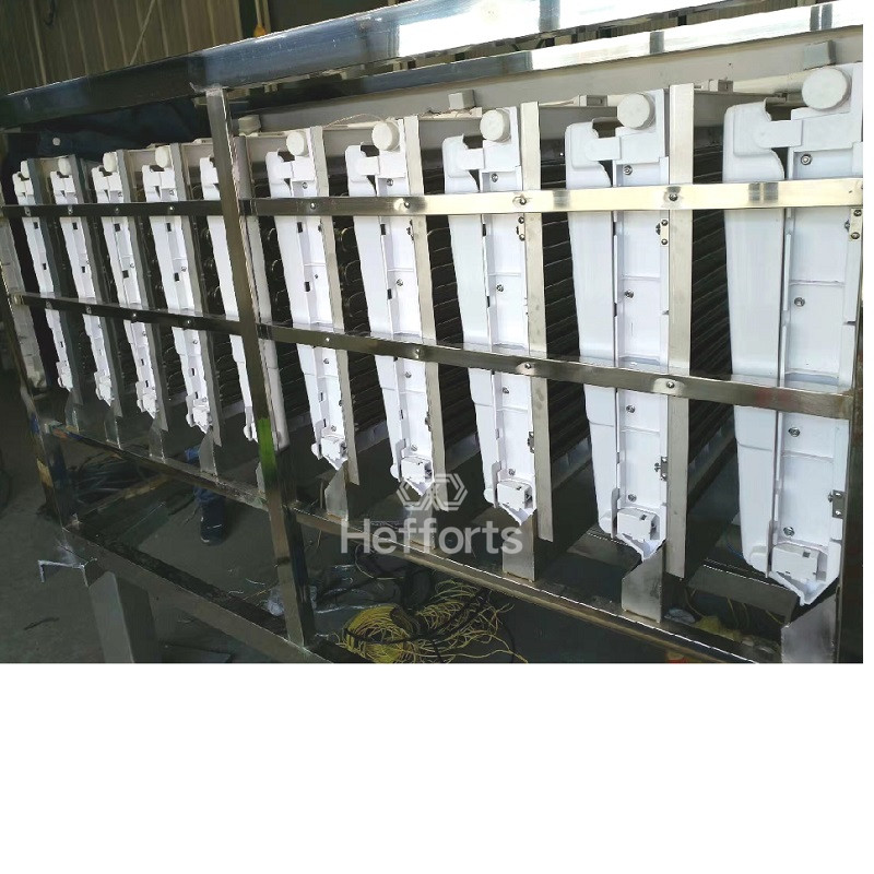 Μοναδικό σχεδιασμένο μηχάνημα κατασκευής παγίων κύβων με διάσημα εξαρτήματα παγκόσμιας κλάσης με μακρά διάρκεια ζωής