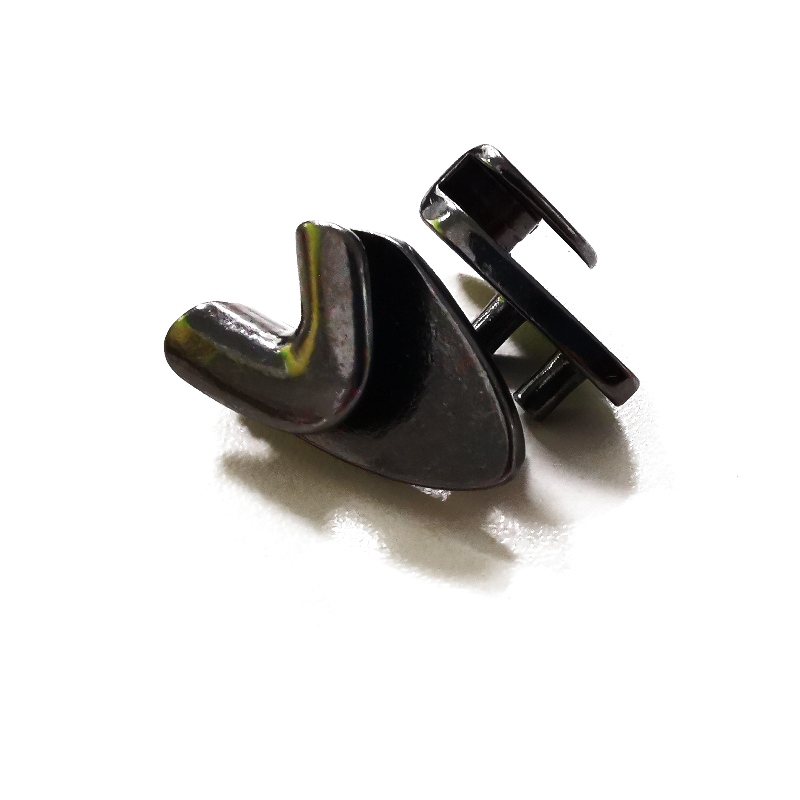 Ειδική αγκράφα παπουτσιών.