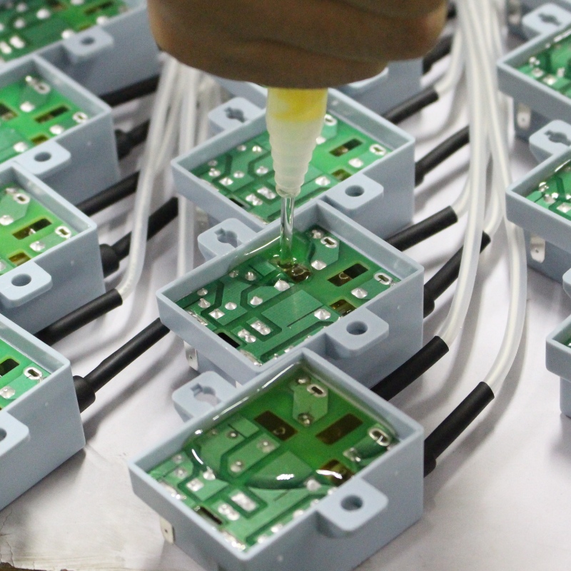 Η συγκόλληση Fm-107 είναι ένα διαλύτης χωρίς δύο συστατικά πολυουρεθανικό συγκολλητικό υλικό