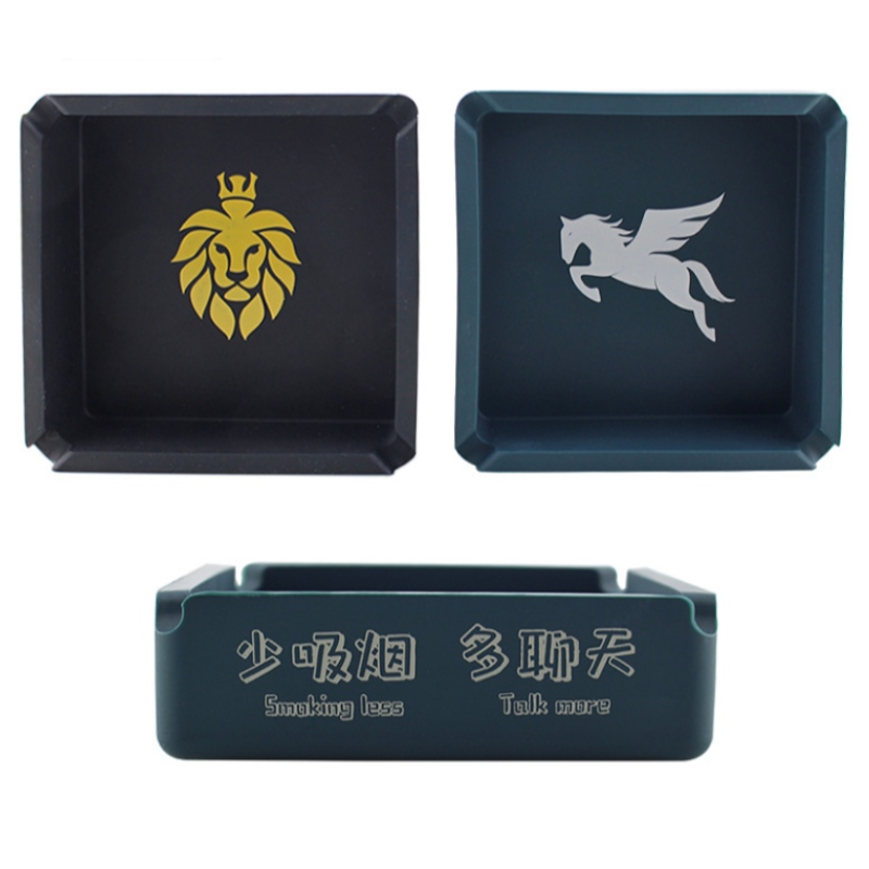 Μεγάλο τετράγωνο τασάκι