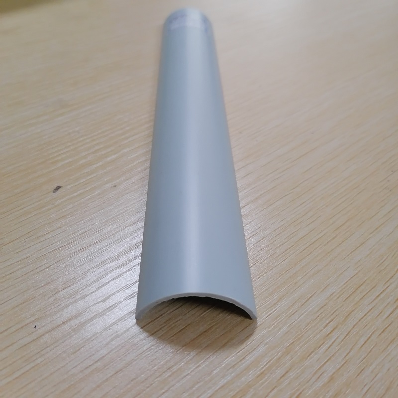 Εξωθημένο προφίλ PVC εξώθησης ταινίας σωλήνα PVC ημικύκλιου καναλιού C για προστασία από άκρα