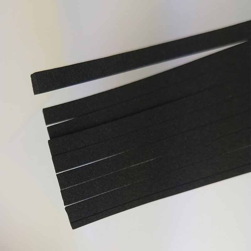 Το εργοστάσιο προμηθεύει μαύρο αφρό EPDM, συγκολλητικό αφρό επιβραδυντή φλόγας, αφρό απορρόφησης κραδασμών και σφράγισης που μπορ...