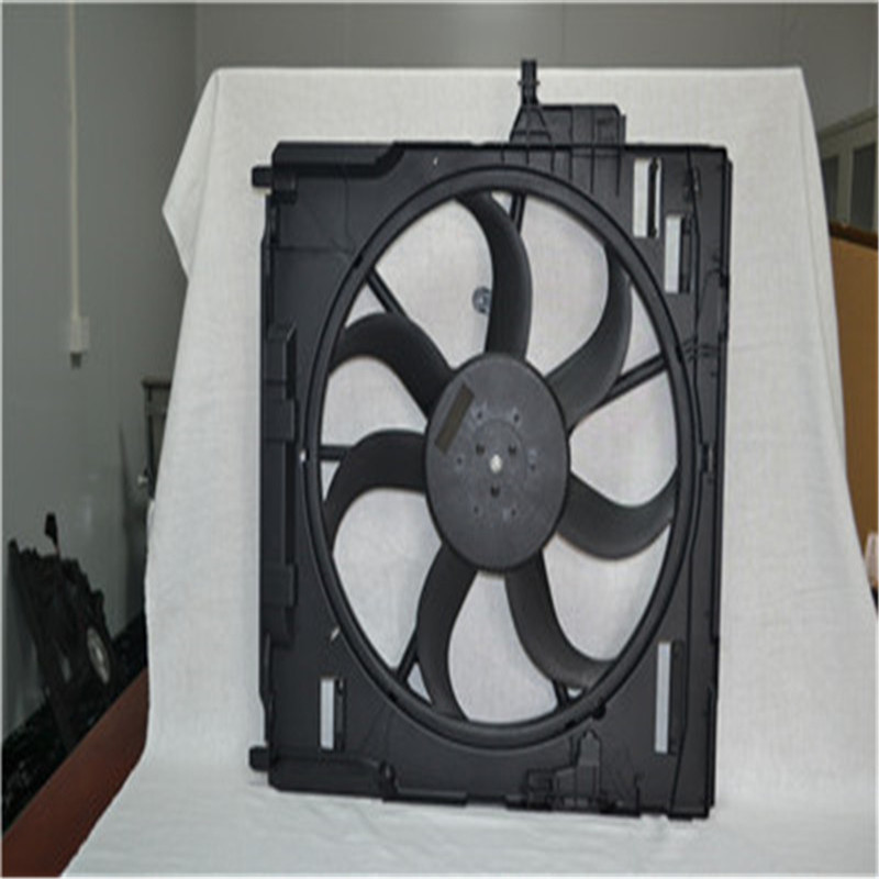 Διάταξη ανεμιστήρα ψύξης κινητήρα αυτοκινήτου για BMW E70 17428618240 17428618241