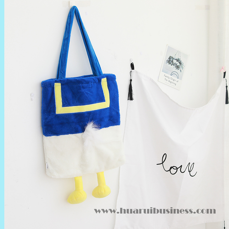 Πλούσιος σάκος με κινούμενο πόδι και ουρά