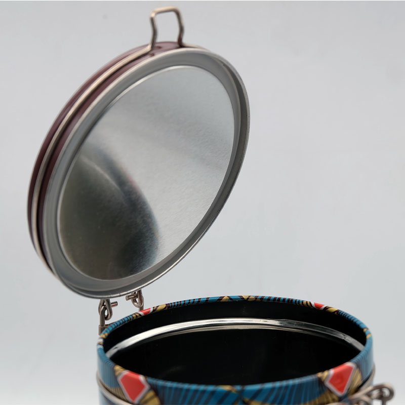 κονσέρβα τσαγιού με σφραγισμένο αέρα